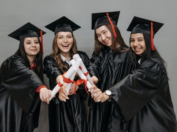 4 friends graduation studio photoshoot